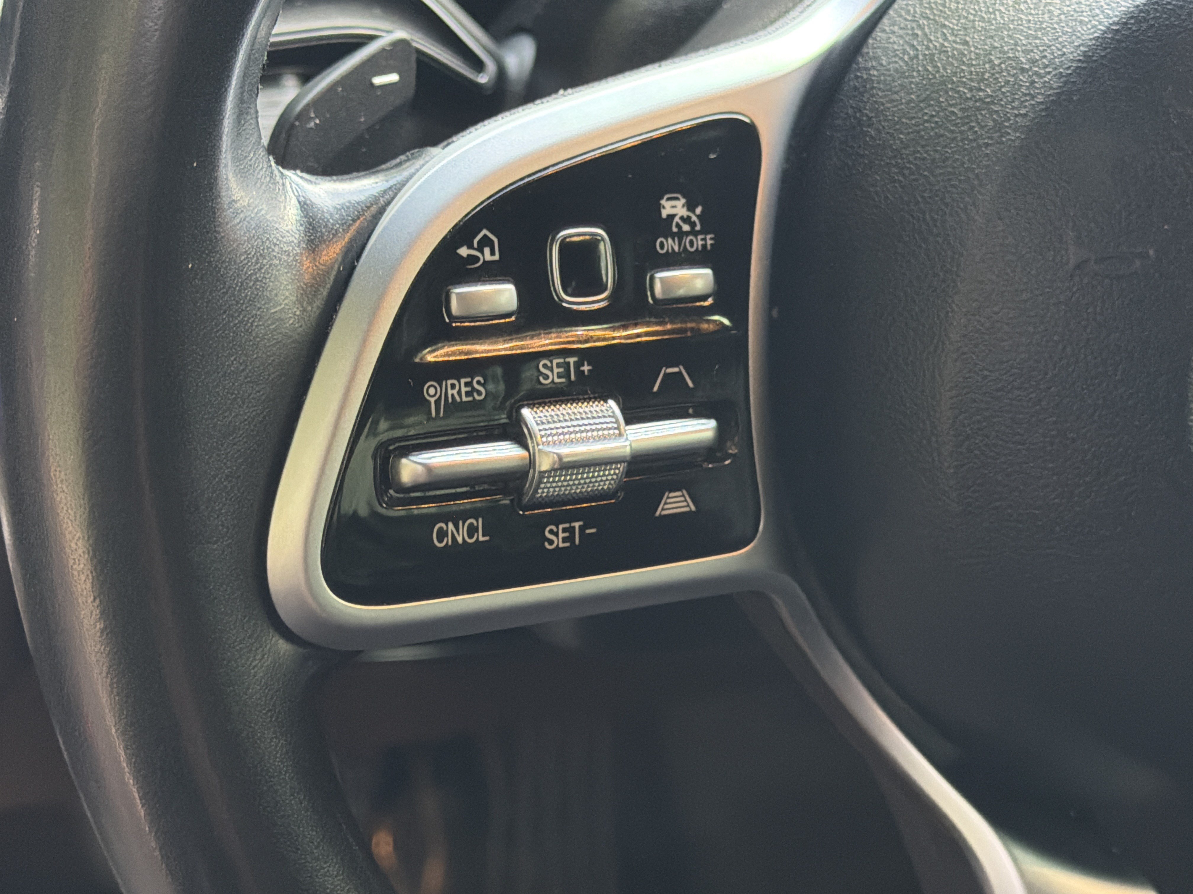 Used 2021 Mercedes-Benz GLE 450 4MATIC image 19