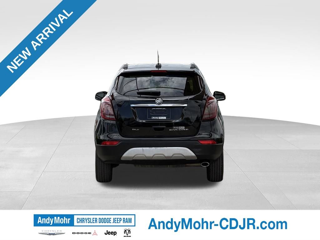 Used 2018 Buick Encore Essence FWD image 5