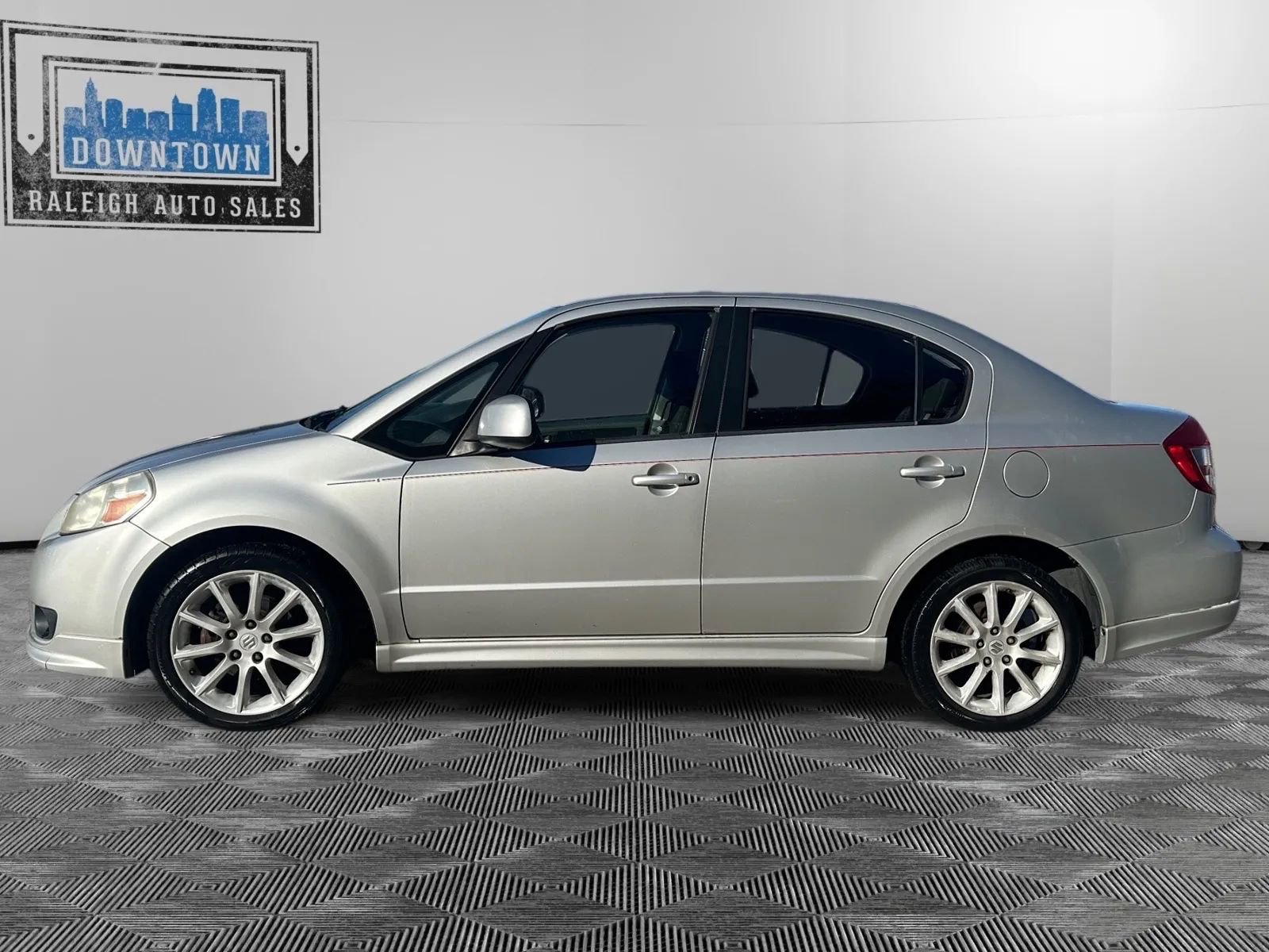 Used 2008 Suzuki SX4 Sport image 9