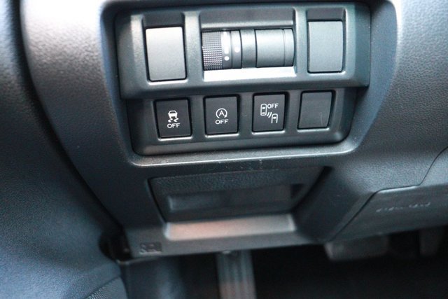Used 2021 Subaru Crosstrek 2.5i Sport w/ Moonroof Package AWD/4WD image 28