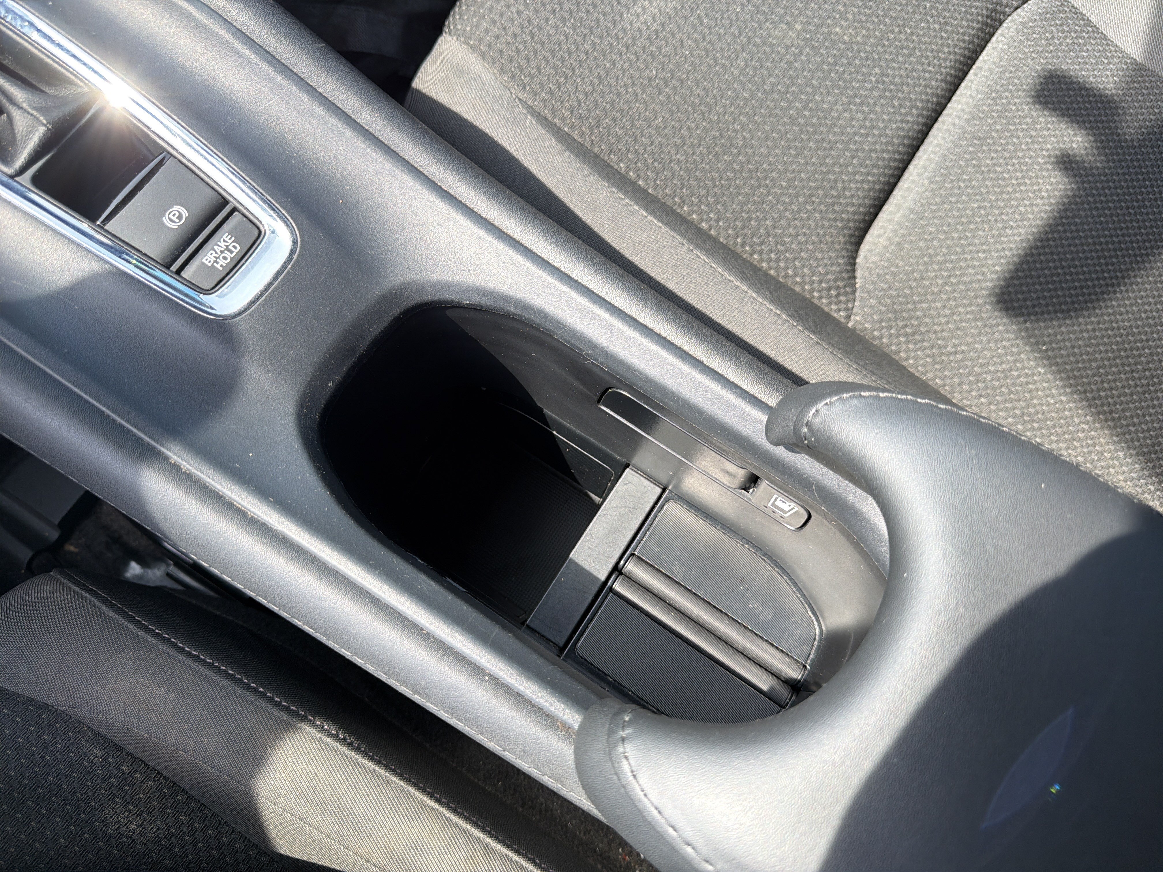 Used 2019 Honda HR-V Sport image 70