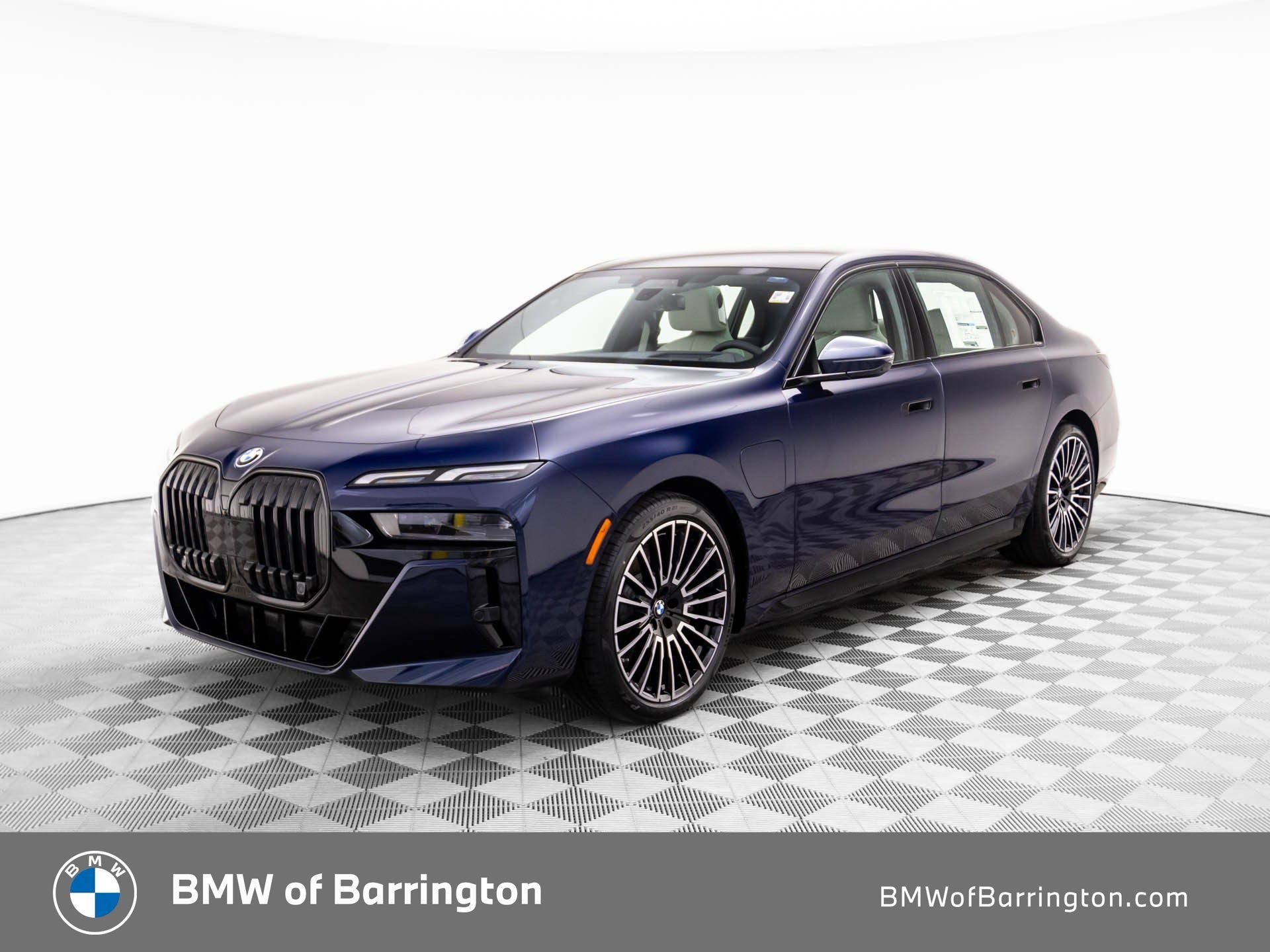 New 2026 BMW 750e xDrive