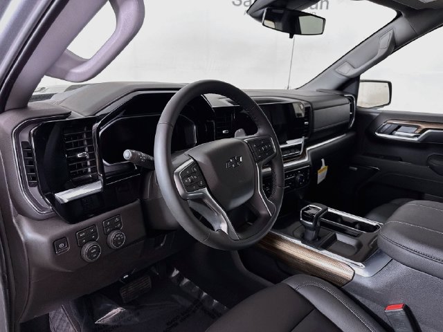New 2026 Chevrolet Silverado 1500 LT Trail Boss w/ LT Trail Boss Premium Package AWD/4WD image 11