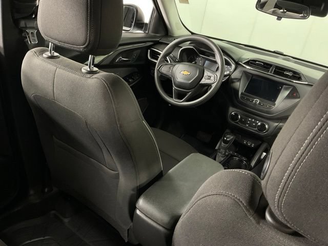 Used 2022 Chevrolet TrailBlazer LS AWD/4WD image 33