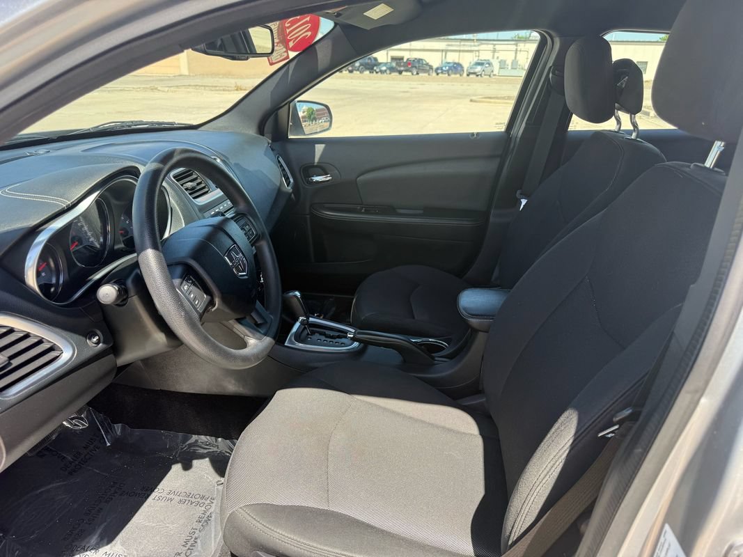 Used 2013 Dodge Avenger SE FWD image 10