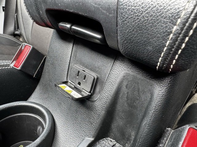 Used 2018 Jeep Wrangler Unlimited Sport image 15