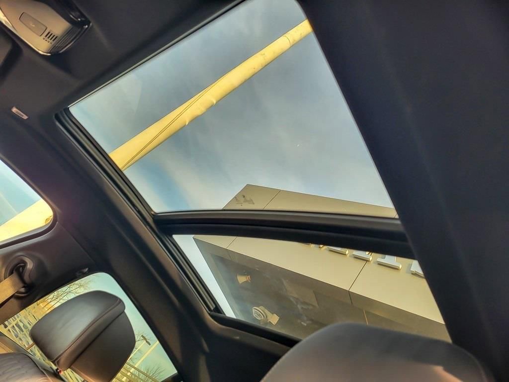 Used 2023 BMW X6 xDrive40i w/ M Sport Package image 10