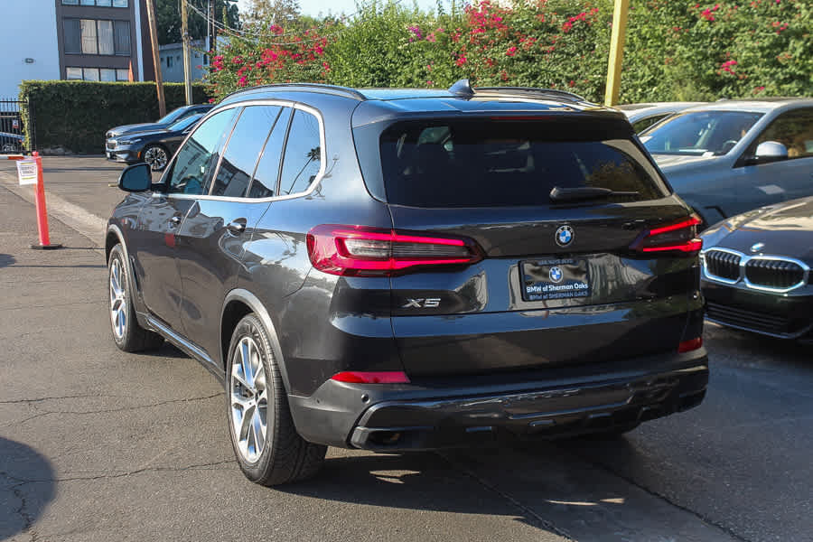 Used 2020 BMW X5 sDrive40i w/ Convenience Package RWD image 11