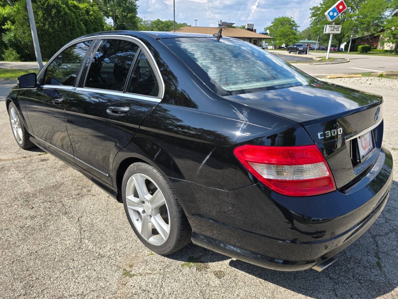 Used 2011 Mercedes-Benz C 300 Sedan image 6