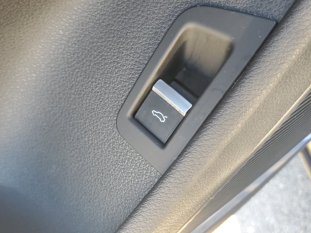 Used 2025 Audi Q7 3.0T Premium Plus AWD/4WD image 12