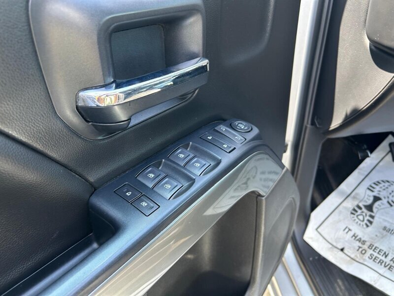 Used 2018 Chevrolet Silverado 1500 LT w/ All Star Edition RWD image 35