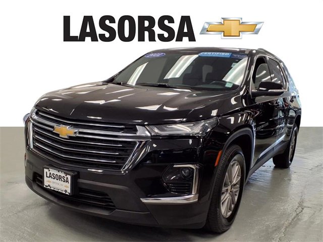 Certified 2022 Chevrolet Traverse LT image 1