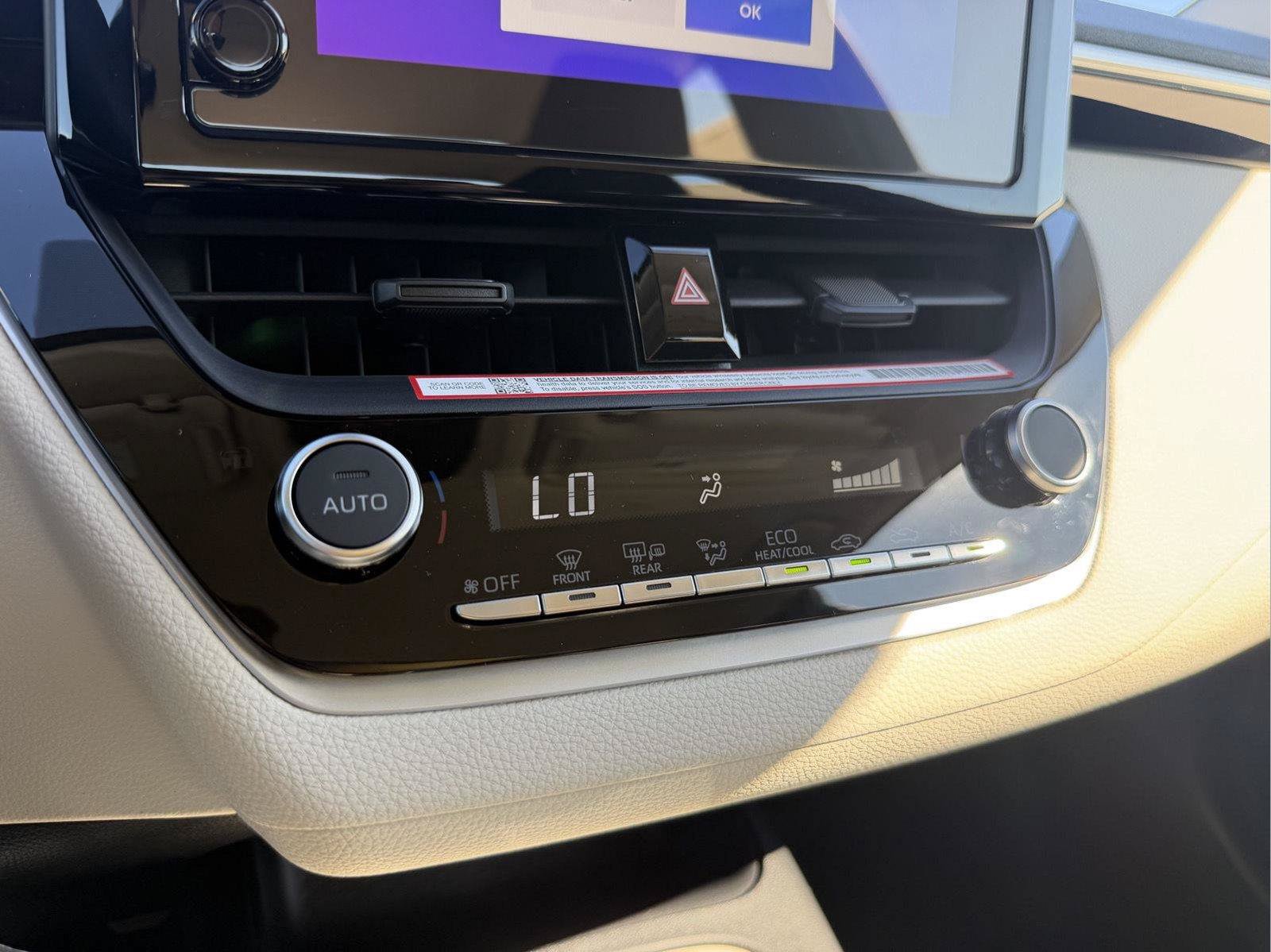 New 2027 Toyota Corolla LE FWD image 24
