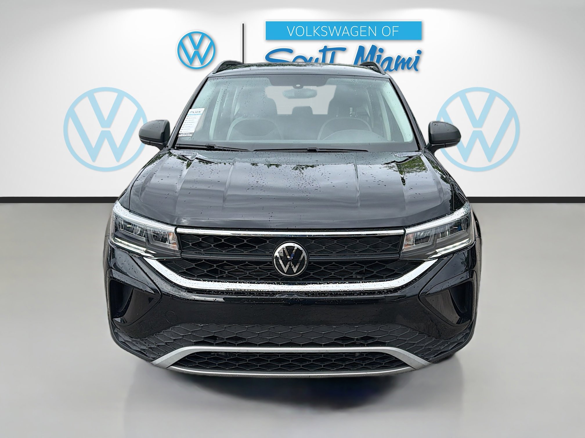 Certified 2023 Volkswagen Taos S image 2