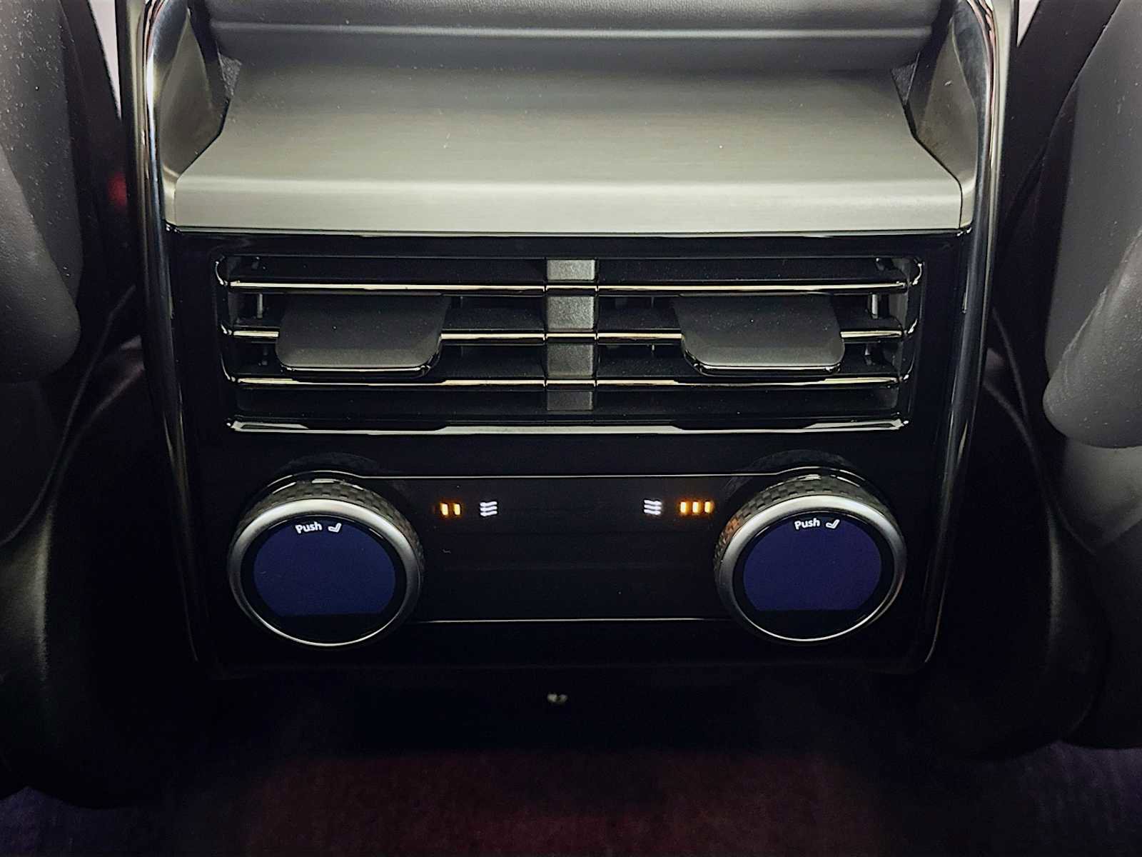 Used 2025 Land Rover Range Rover Sport Dynamic SE image 27