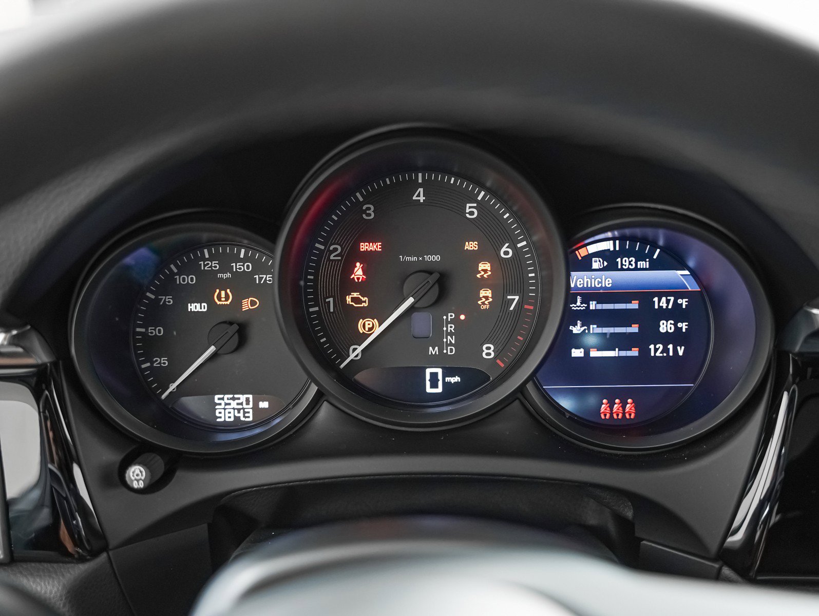 Certified 2025 Porsche Macan AWD/4WD image 18