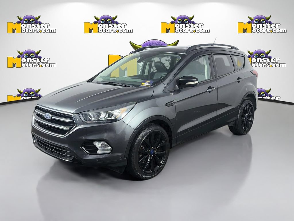 Used 2019 Ford Escape Titanium AWD/4WD image 1