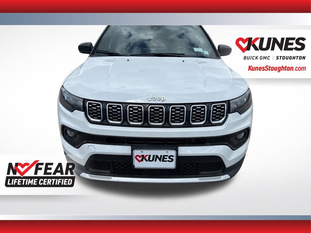 Used 2025 Jeep Compass Limited AWD/4WD image 5