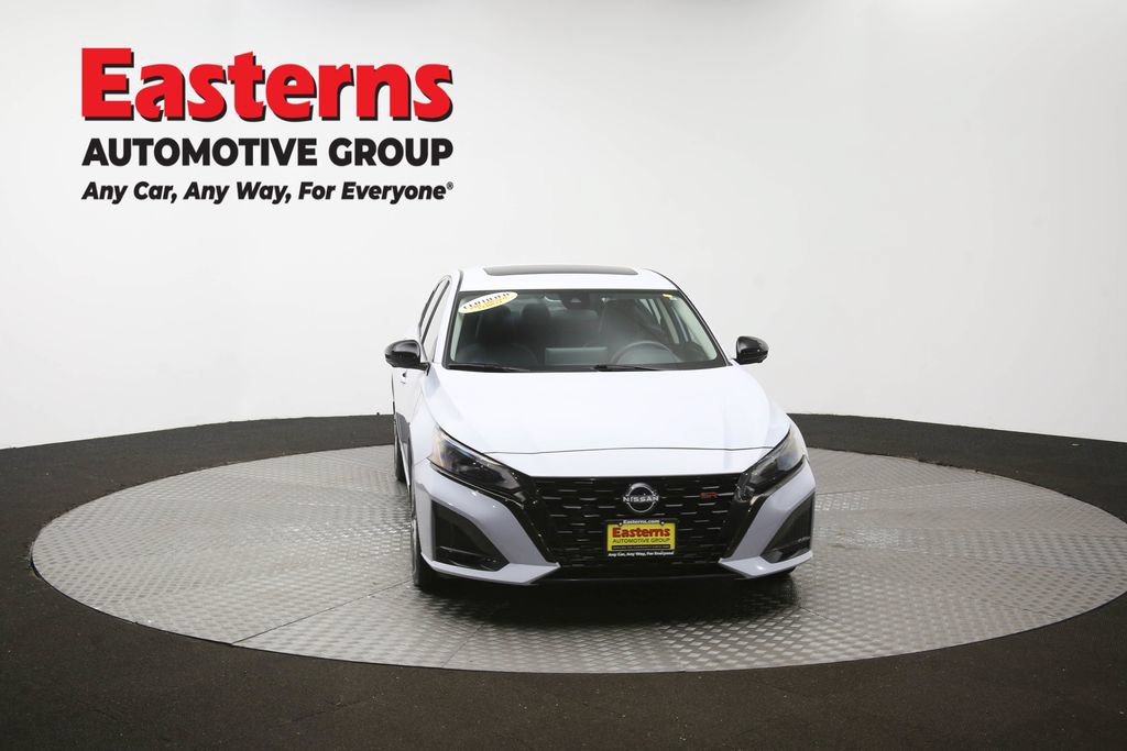 Used 2023 Nissan Altima 2.0 SR FWD image 53