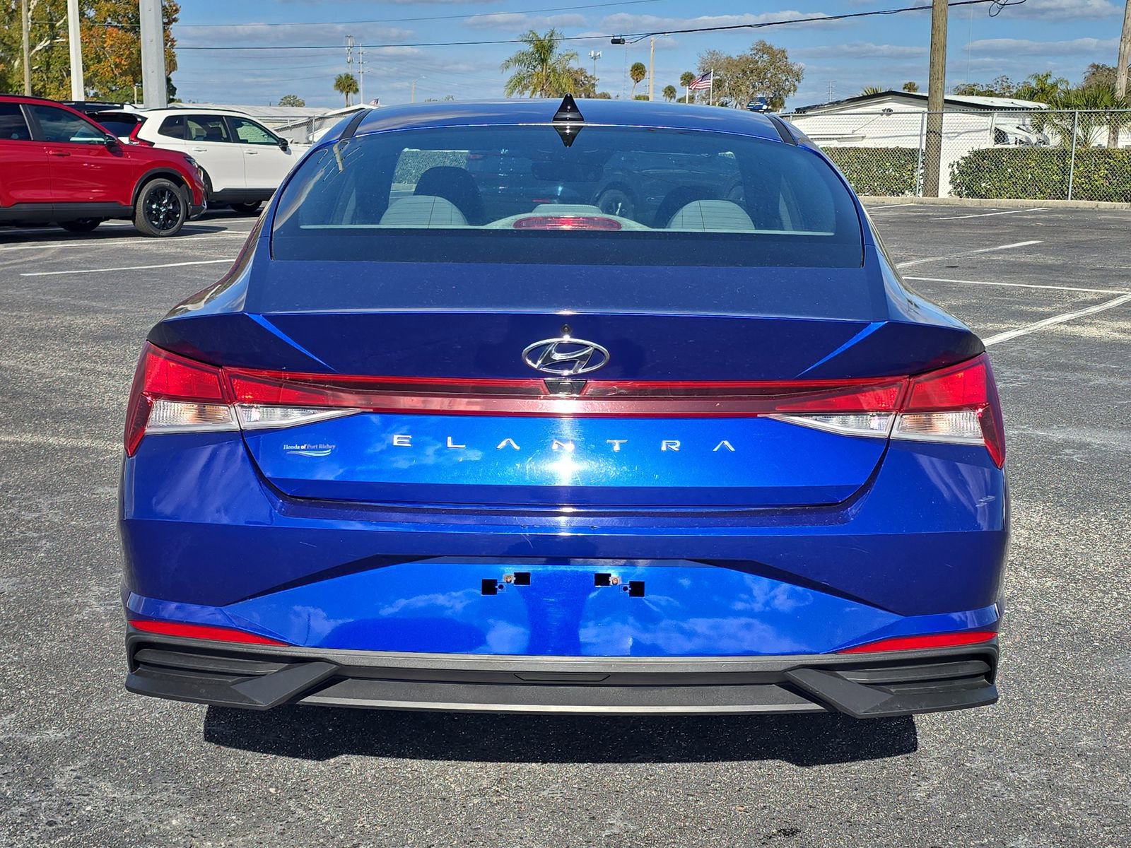 Used 2023 Hyundai Elantra SEL w/ Convenience Package image 5