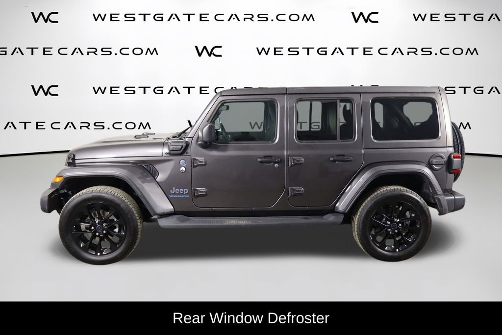 Used 2025 Jeep Wrangler Unlimited Sahara AWD/4WD image 5