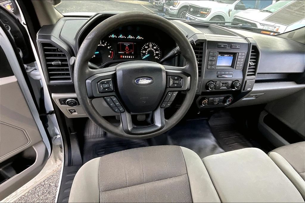 Used 2019 Ford F150 XL w/ Equipment Group 101A Mid RWD image 4