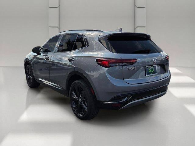 Certified 2022 Buick Envision Essence w/ Technology Package I FWD image 3