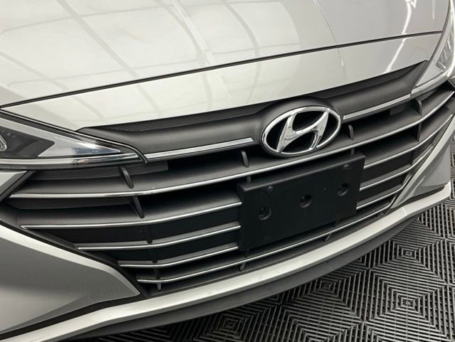 Used 2020 Hyundai Elantra SE w/ Cargo Package (C1) image 22