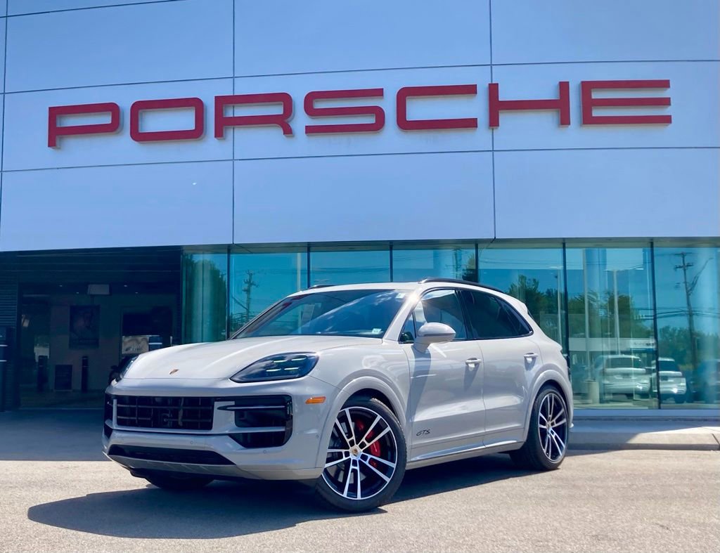 New 2025 Porsche Cayenne GTS