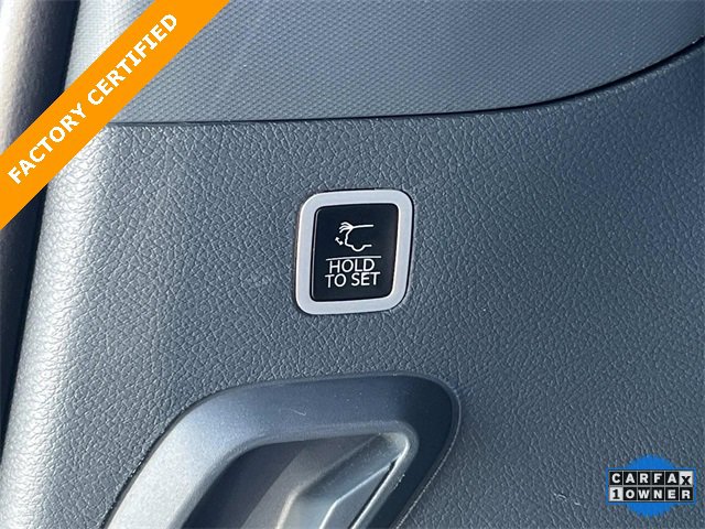 Certified 2024 Jeep Grand Wagoneer Series III w/ Rear Seat Video Group 1 image 13