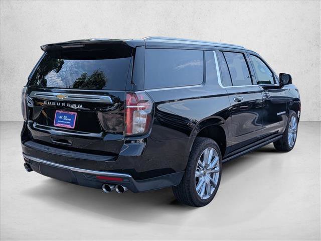 Used 2021 Chevrolet Suburban High Country w/ Premium Package AWD/4WD image 5