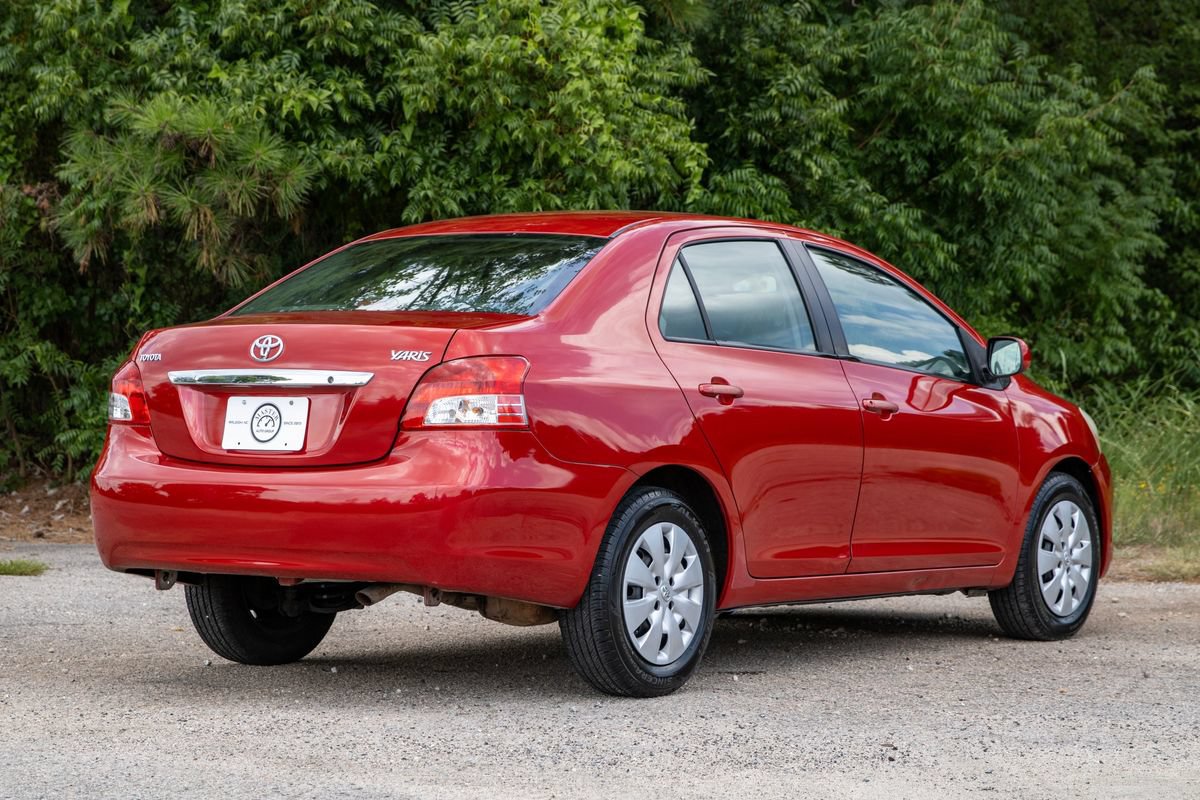 Used 2010 Toyota Yaris Sedan FWD image 6