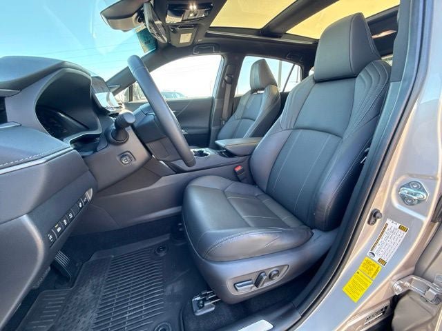 Certified 2023 Toyota Venza Limited AWD/4WD image 21