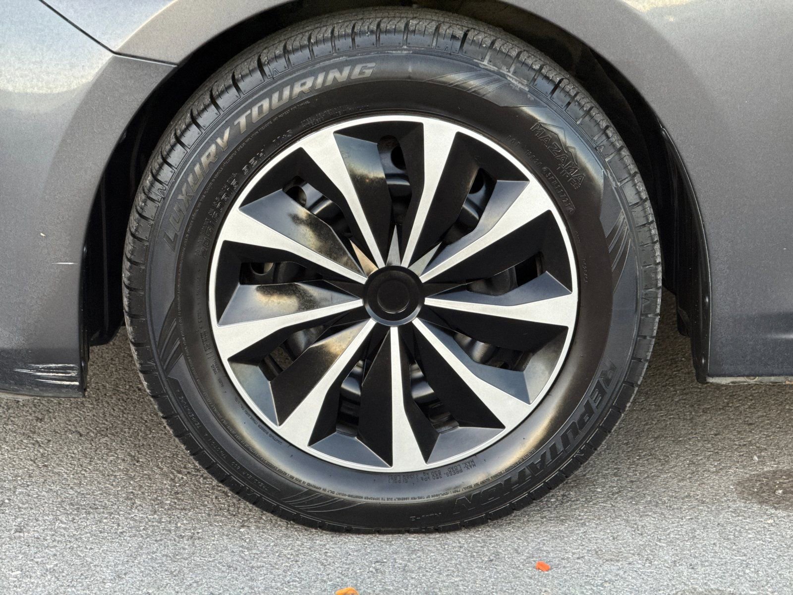 Used 2015 MAZDA MAZDA3 i Sport image 28