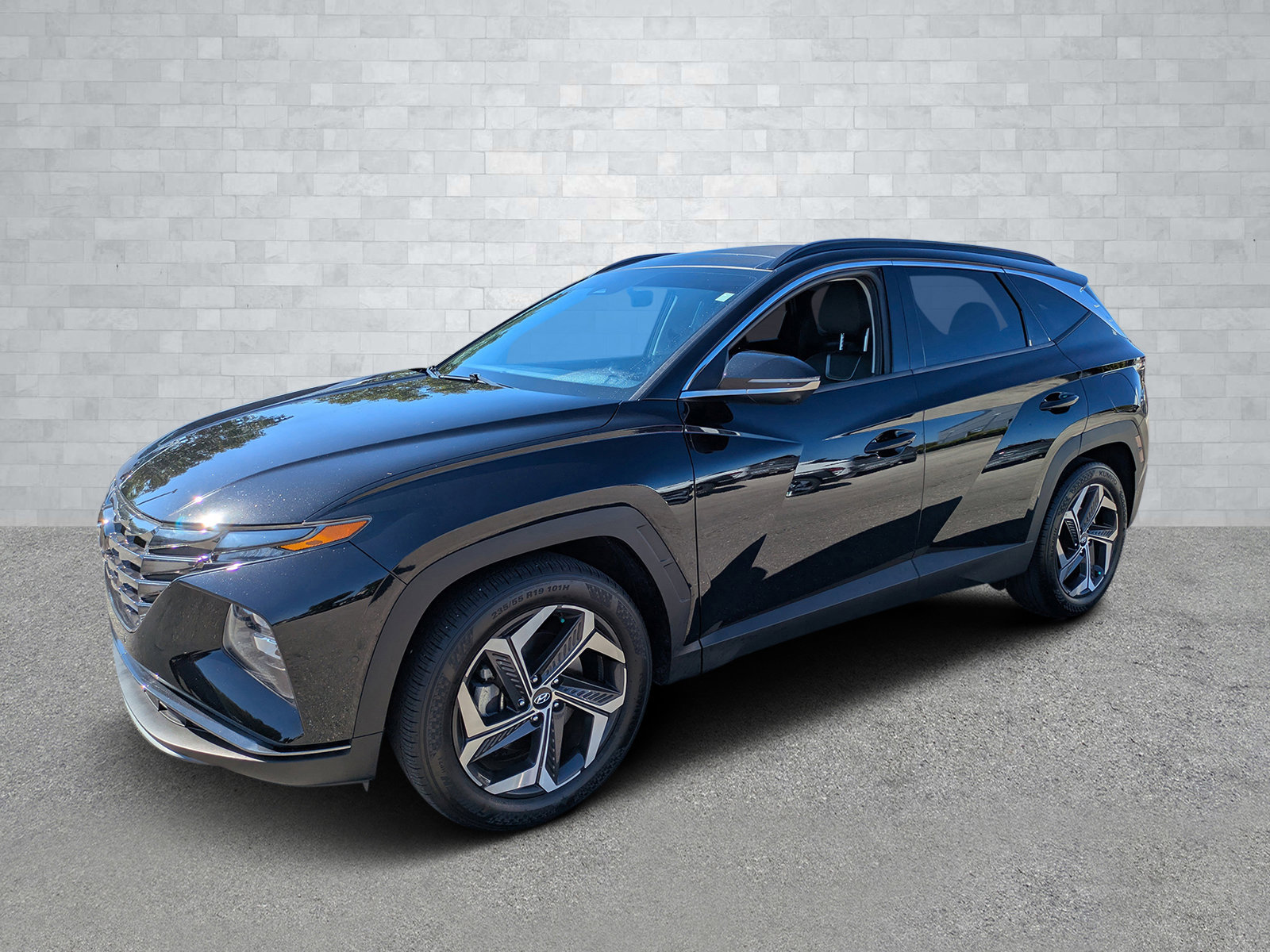 Used 2022 Hyundai Tucson Limited w/ Cargo Package image 8