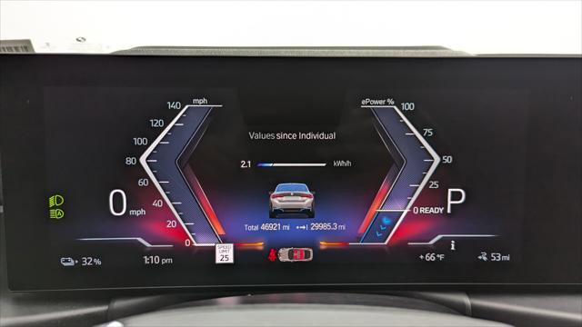 Used 2023 BMW i4 eDrive40 w/ Premium Package image 27