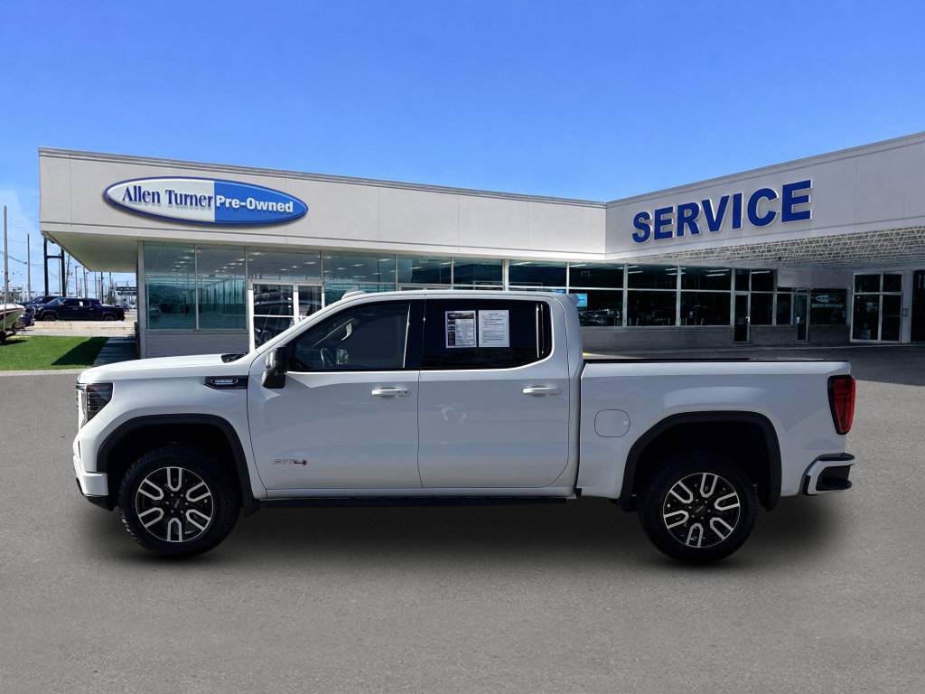 Used 2022 GMC Sierra 1500 AT4 w/ AT4 Preferred Package AWD/4WD image 5