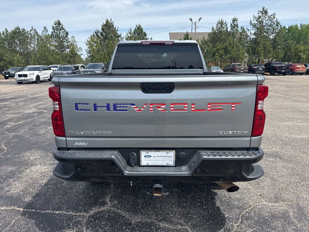 Used 2024 Chevrolet Silverado 2500 Custom w/ Custom Value Package AWD/4WD image 6