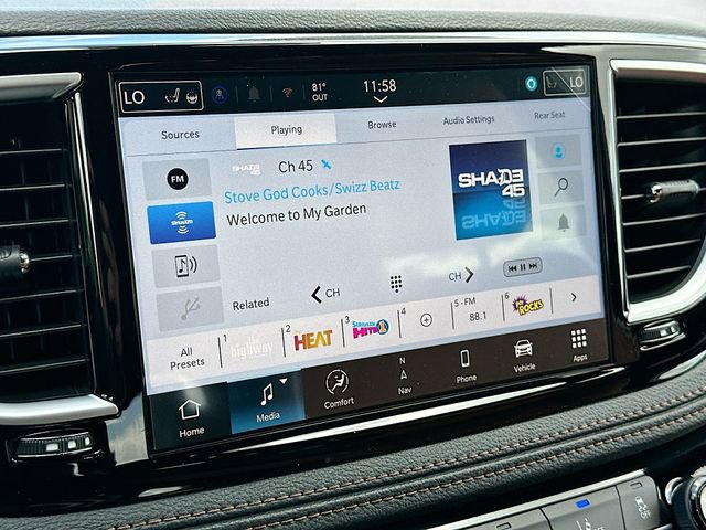 New 2026 Chrysler Pacifica Pinnacle image 10