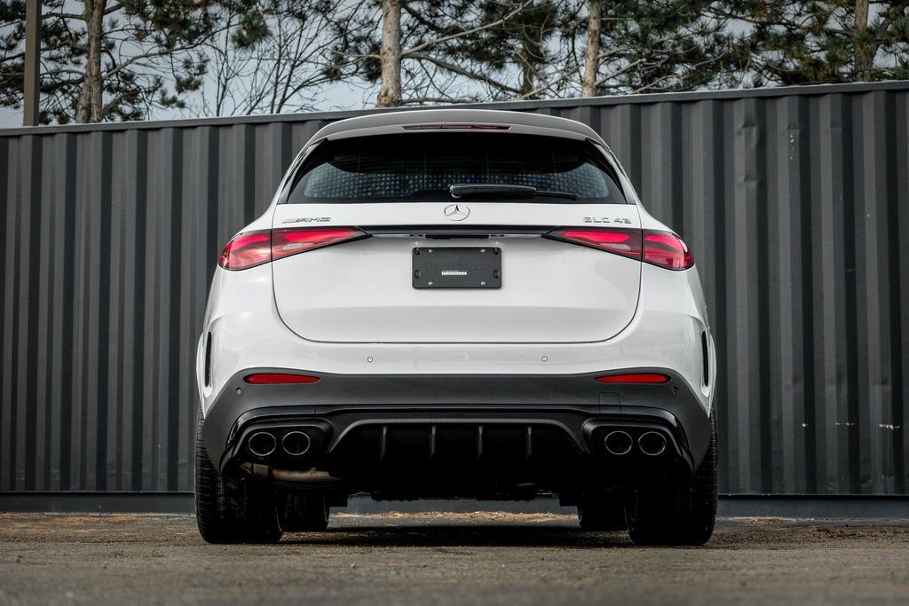 New 2026 Mercedes-Benz GLC 43 AMG 4MATIC image 9