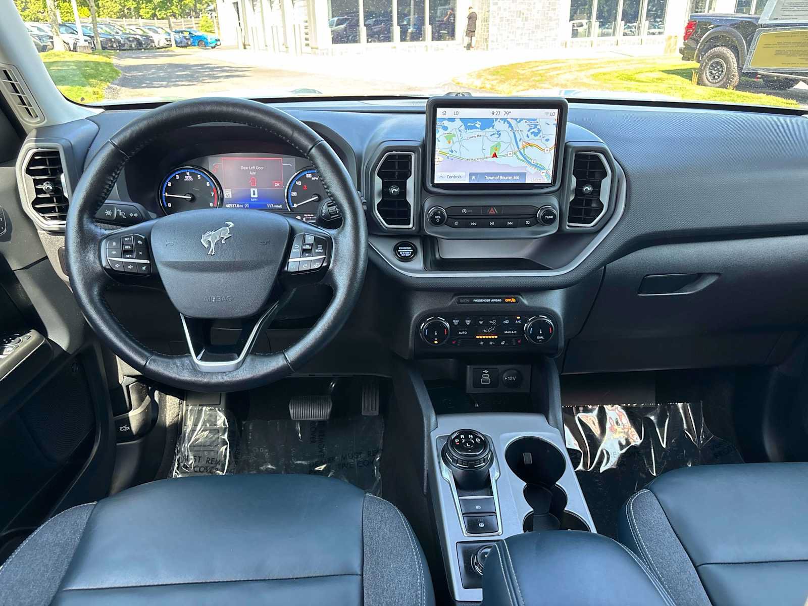 Used 2023 Ford Bronco Sport Outer Banks w/ Tech Package AWD/4WD image 15