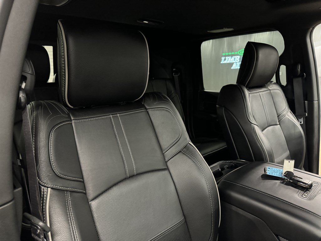 Used 2019 RAM 3500 Limited AWD/4WD image 38