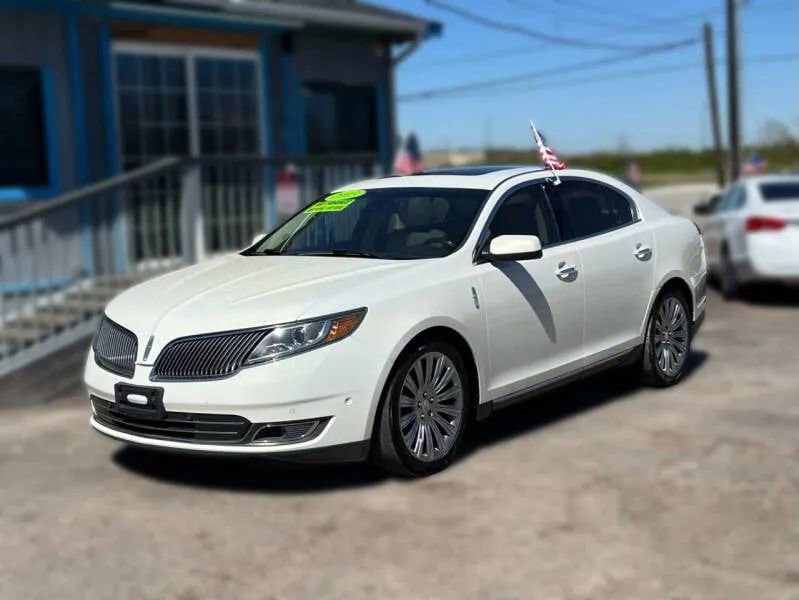 Used 2013 Lincoln MKS image 1