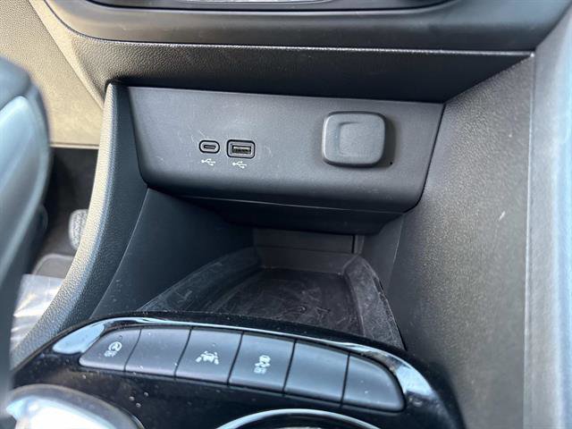Used 2024 Buick Encore GX Preferred image 27