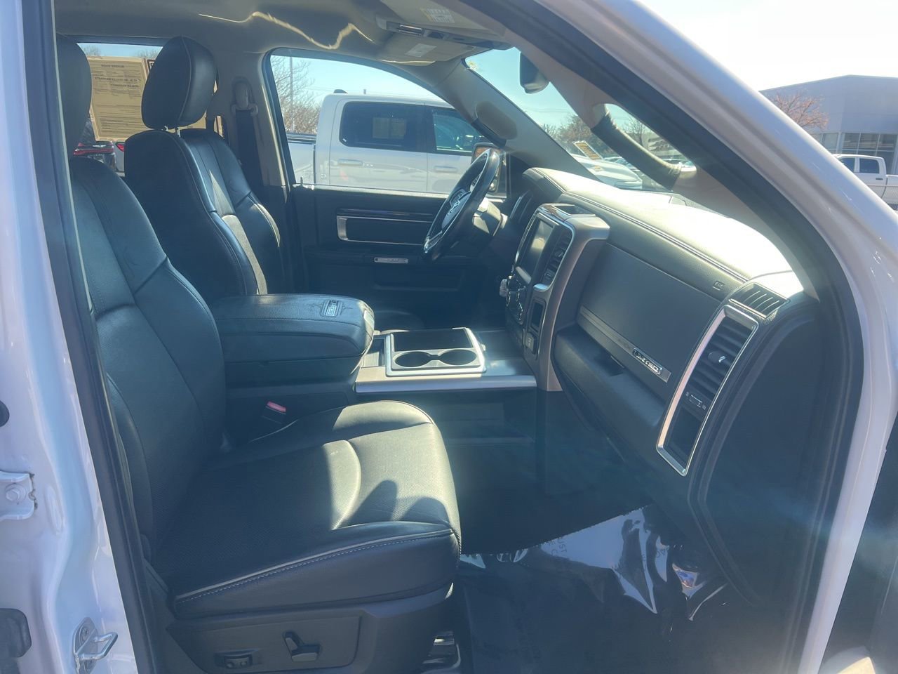 Used 2015 RAM 1500 Limited image 24