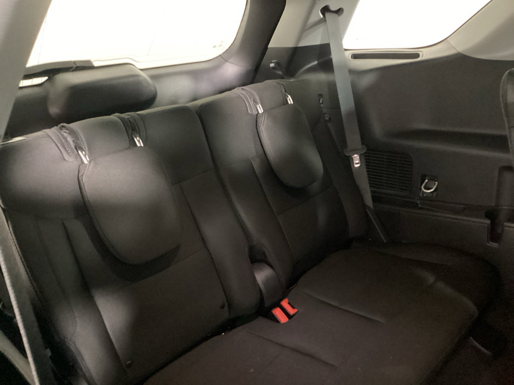 Used 2023 Ford Explorer XLT image 11