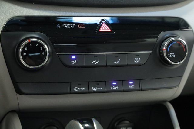 Used 2017 Hyundai Tucson SE image 18