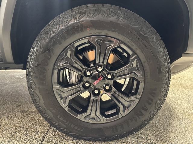 Used 2025 GMC Canyon Elevation w/ Convenience Package image 27