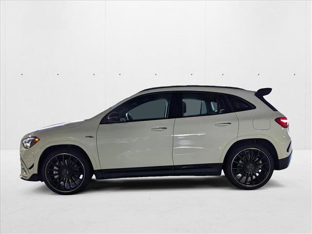 New 2025 Mercedes-Benz GLA 35 AMG 4MATIC image 5