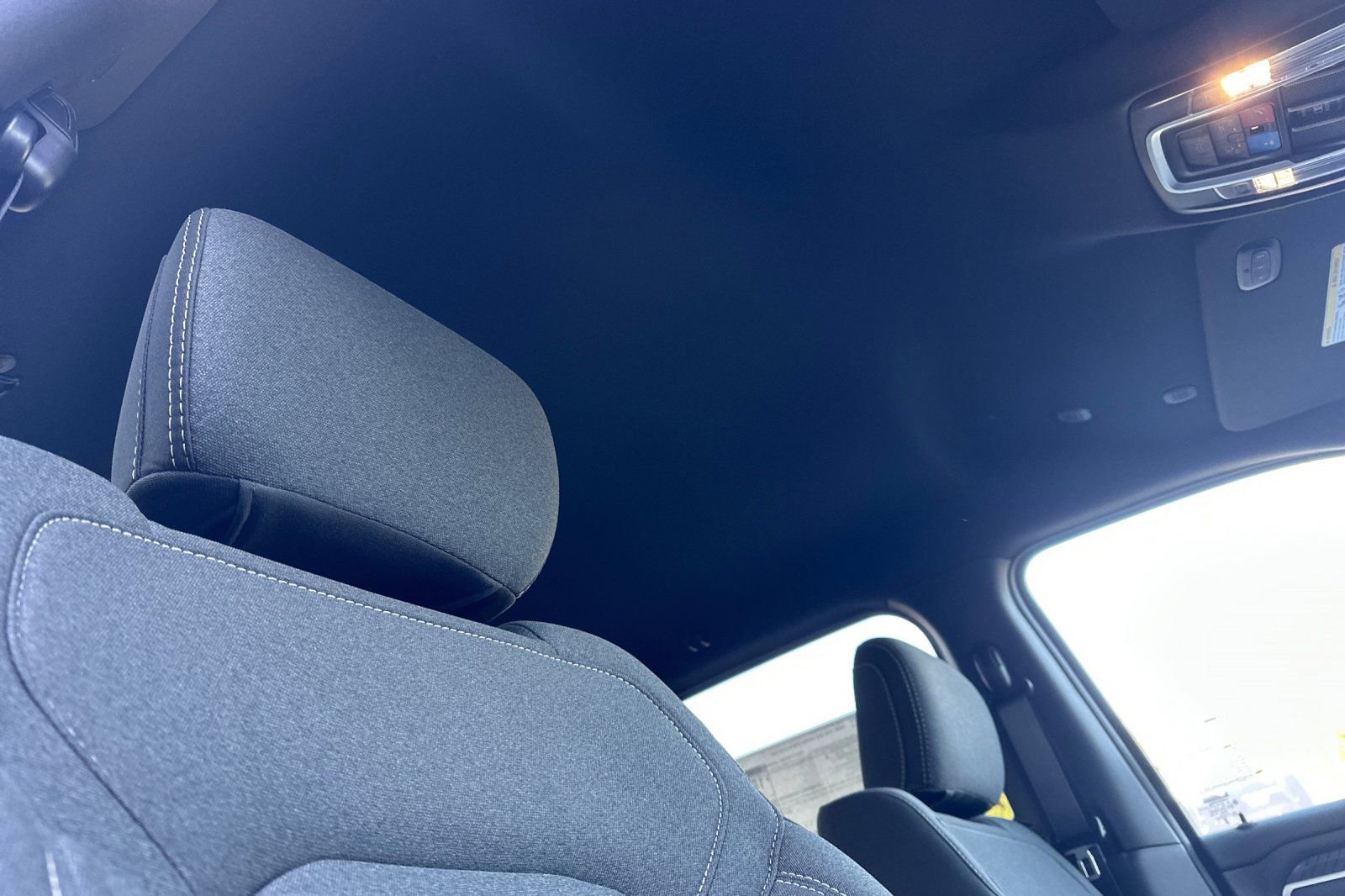 New 2026 RAM 1500 4x4 Crew Cab image 16